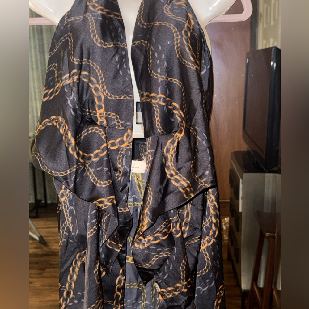 L'Academia Black and Gold Chain Print Cover up /Dress or Top - Picture 11 of 12